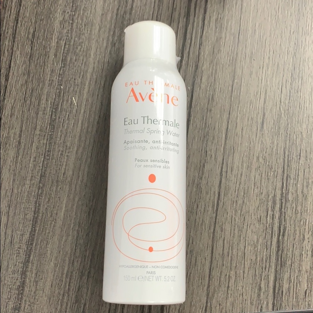 Avene thermal spring water 💦